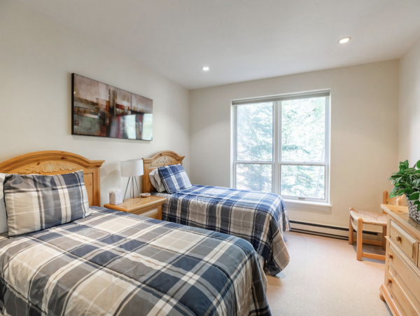 Three Bedroom Three Bathroom Vail Rental - Golden Peak